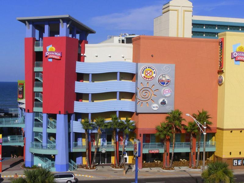 Delta Hotels By Marriott Daytona Beach Oceanfront Exterior photo